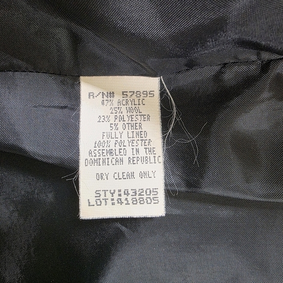 Requirements Black and Gray Plaid Wool Blend Blazer - Picture 3 of 8